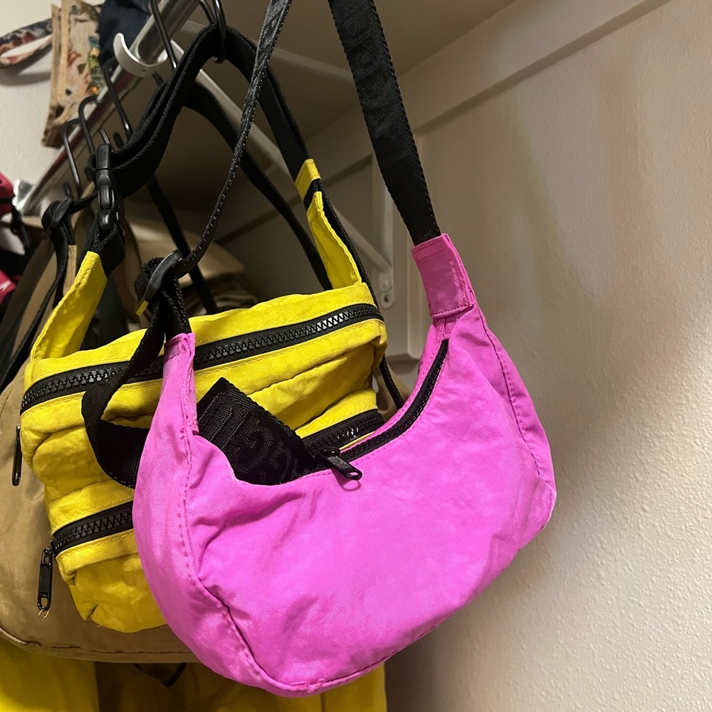 Baggy Extra Pink Mini Cresent Bag